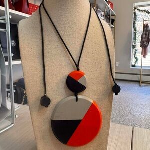 Sylca Black Geometric Pendant Necklace